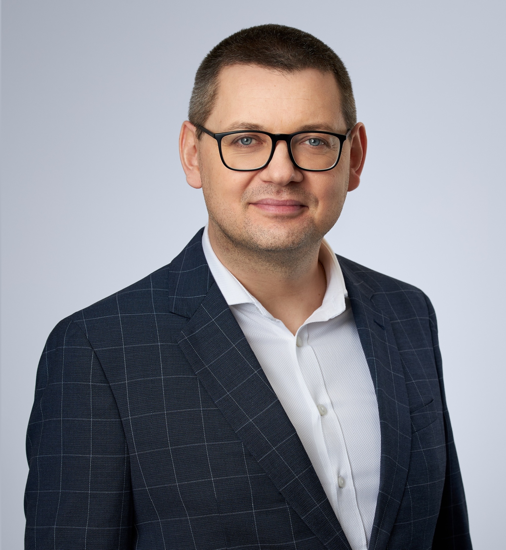 https://netilo.pl/wp-content/uploads/2025/08/bartosz-studenny-netilo.jpg